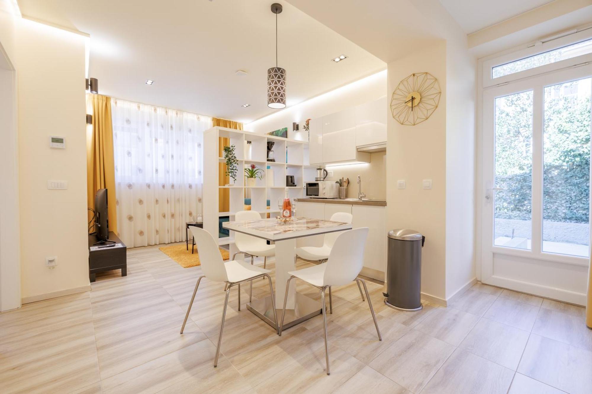 Perimar Luxury Apartments And Rooms Split Center Exterior photo